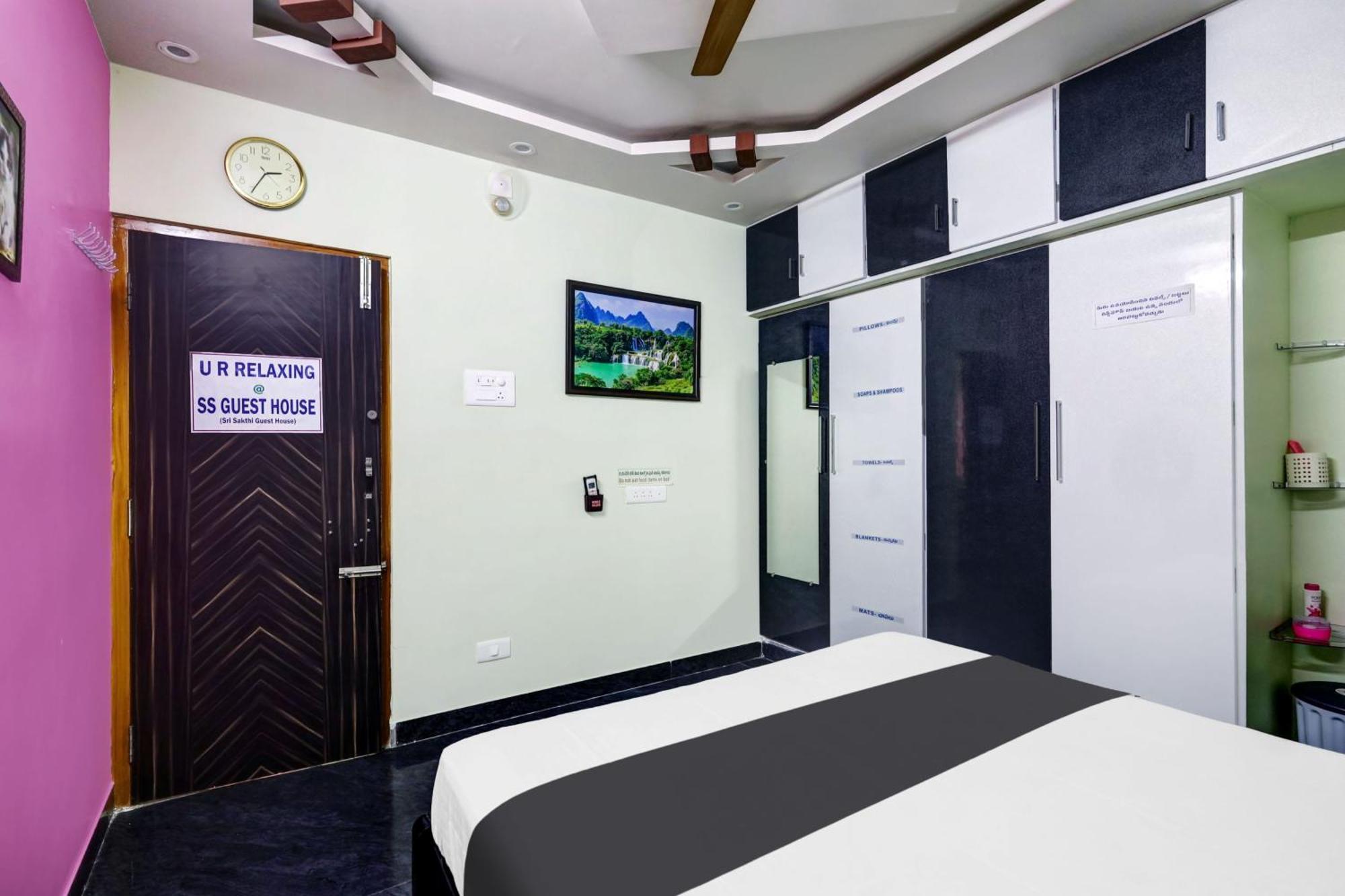 Sri Sakthi Home Stay - Beyond The Expectations- 10 To 15 Minutes Drive From Railway Station And Bus Station Tirupati Esterno foto