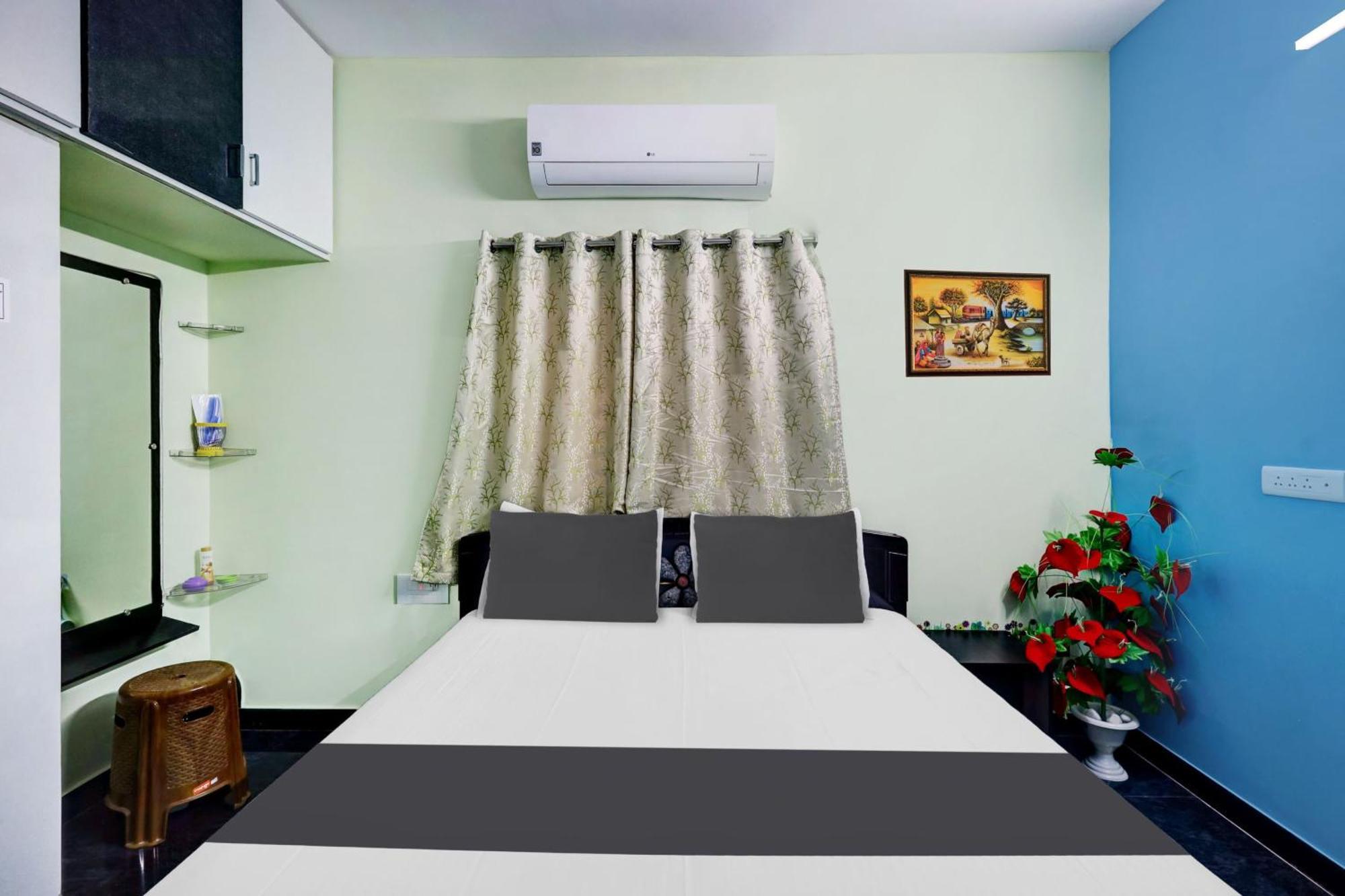 Sri Sakthi Home Stay - Beyond The Expectations- 10 To 15 Minutes Drive From Railway Station And Bus Station Tirupati Esterno foto